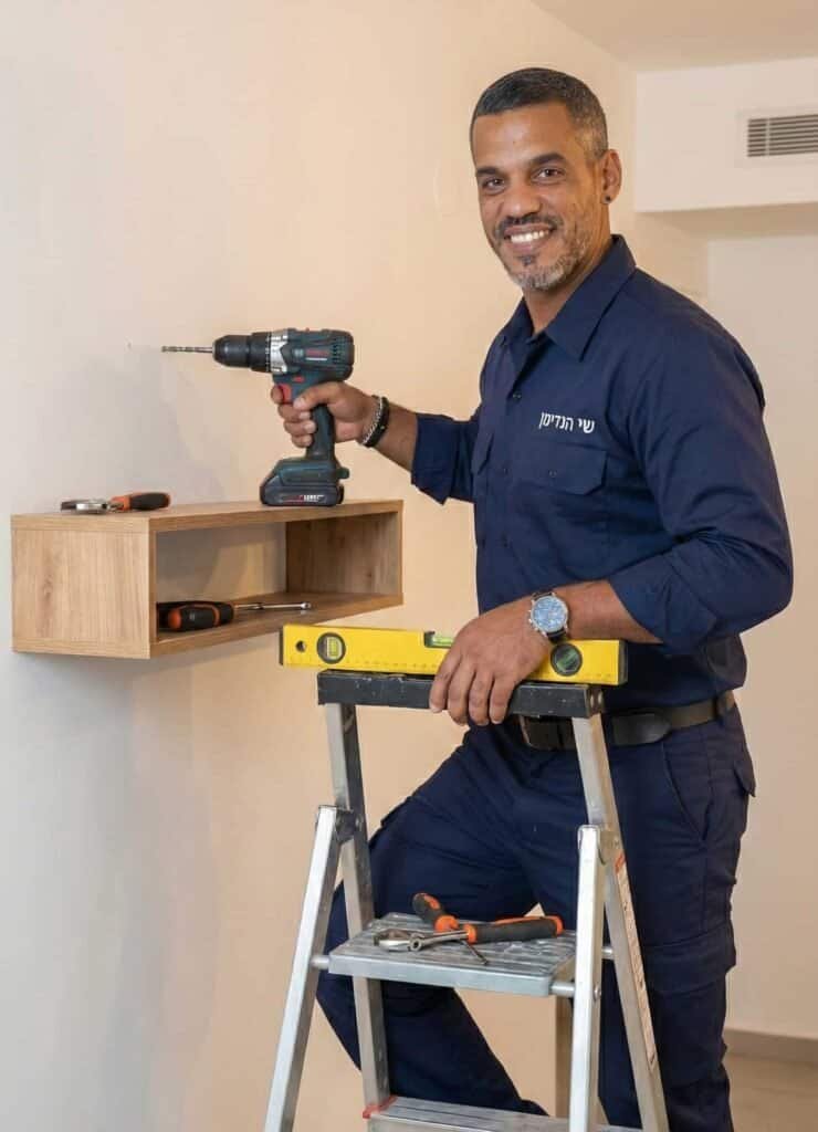 הנדימן מקצועי ואמין - שירות בכל אזור המרכז | הגעה מהירה